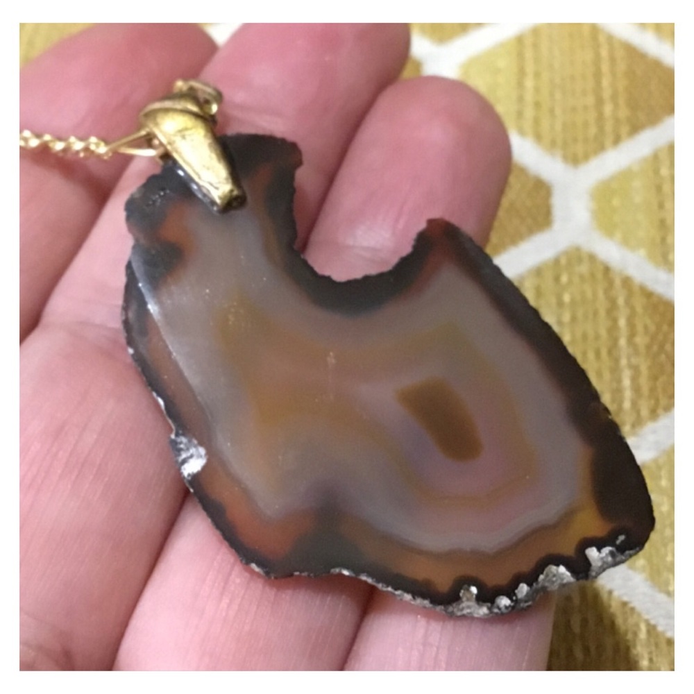 Natural Stone Electroplated Pendant Necklace - Picture 6 of 10